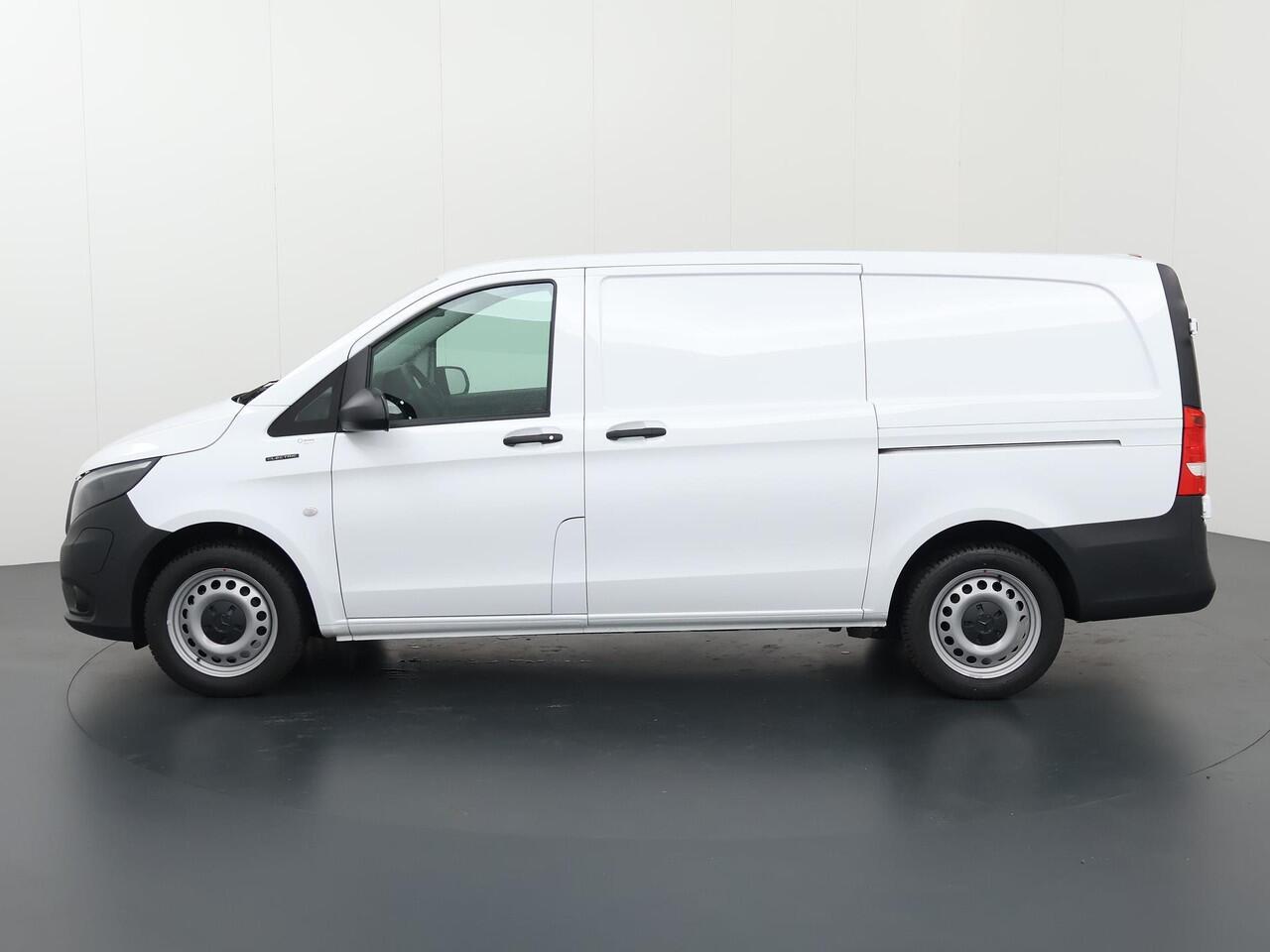 Mercedes-Benz VITO eVito Bestelwagen 66 kWh L2 | Navigatie | Achteruitrijcamera| Stoelverwarming | Lederen stuurwiel | Achterdeuren |