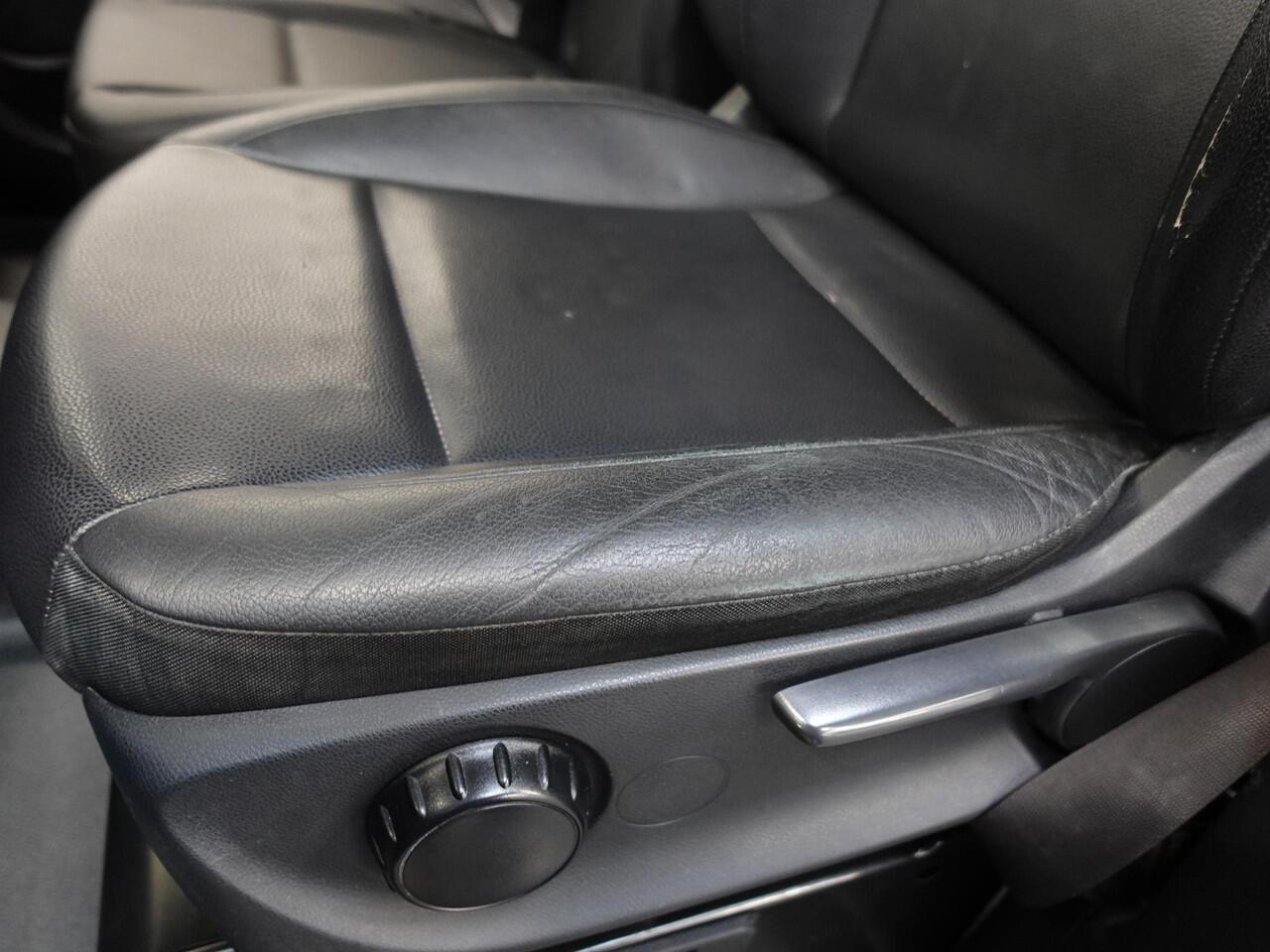 Mercedes-Benz VITO 114 CDI Automaat Dubbele Cabine 6-zits Navigatie Apple Carplay Trekhaak Cruise control Euro6