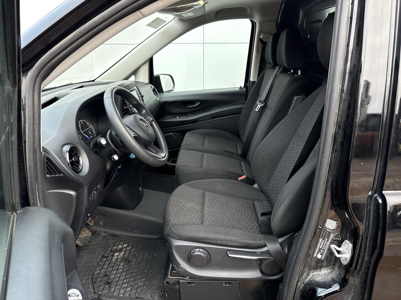 Mercedes-Benz VITO eVito 112 Elektrisch L2H1 66kWh 280km WLTP 96% (SOH) Snelladen Climate Control Cruise Control Carplay Camera Stoelverwarming