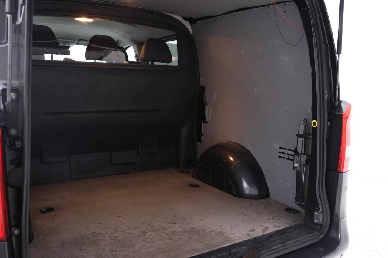 Mercedes-Benz VITO 114 CDI Lang DC Comfort Automaat, Dubbel Cabine, Navigatie