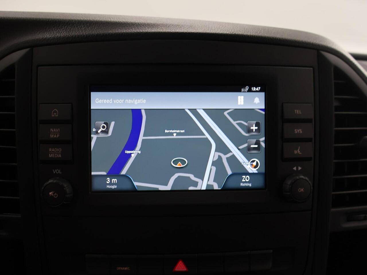 Mercedes-Benz VITO eVito Bestelwagen 66 kWh L3 | Navigatie | Airco | Cruise Control | Bluetooth |