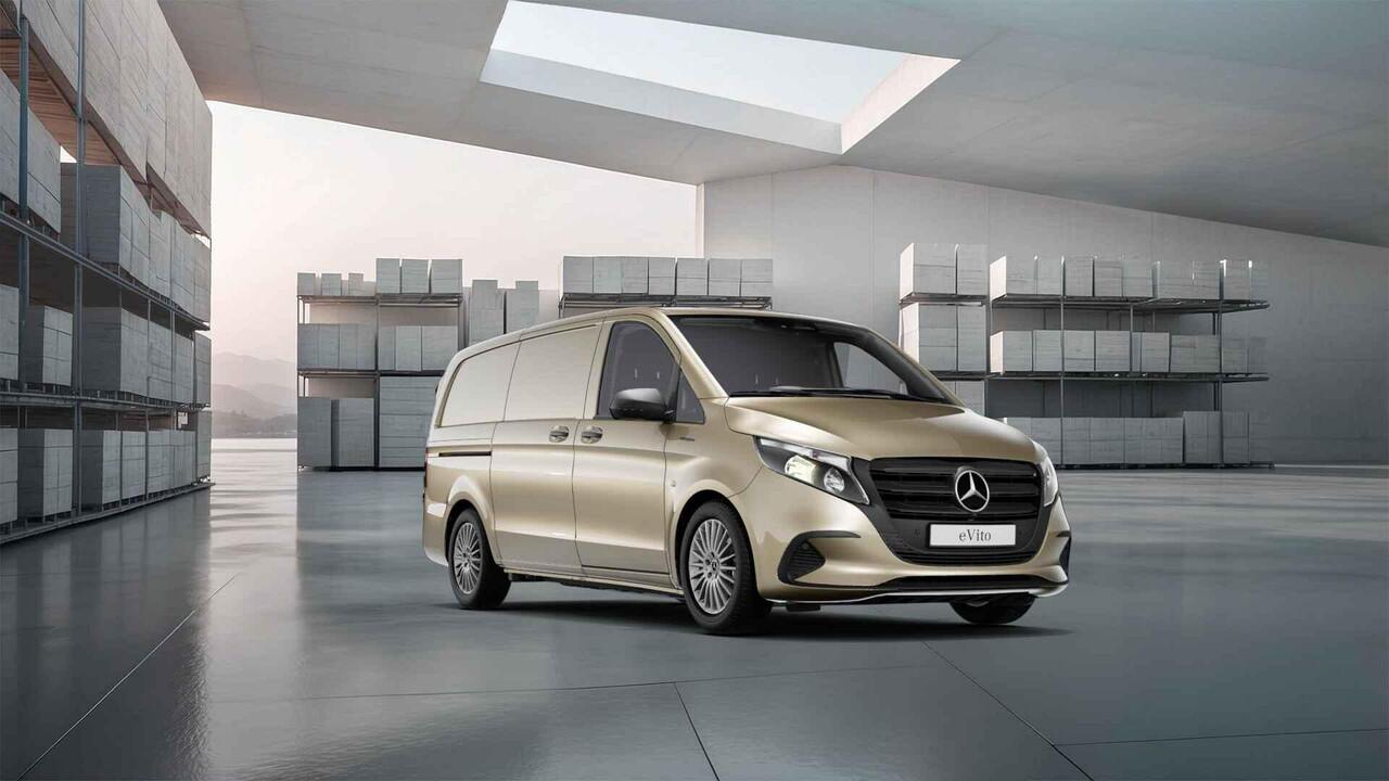 Mercedes-Benz VITO eVito 112 Bestelwagen L2 66 kWh | Kalaharigold | Achterdeuren | Stoelverwarming | Navigatie | Snelladen |