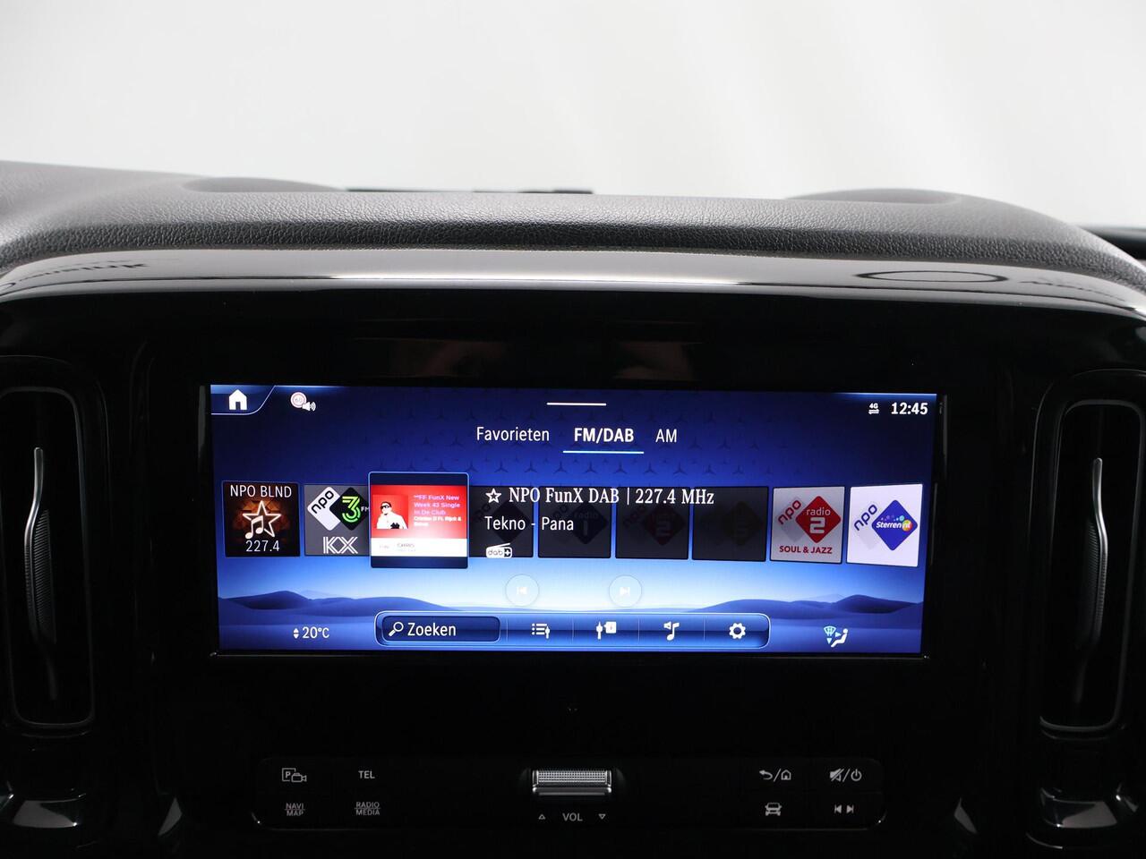 Mercedes-Benz VITO 116 CDI | Aut. | Lang L2 | Select | Trekhaak | 270° Deuren | MBUX | LED Koplampen | LM Velgen | 3-zits | Dynamic Drive | Certified