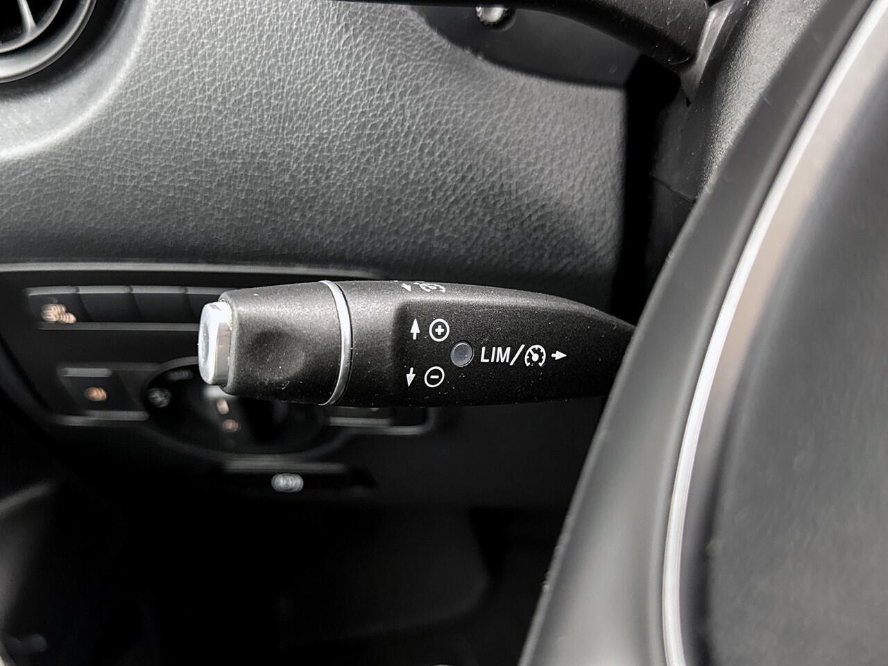 Mercedes-Benz VITO 114 CDI Lang Automaat Navigatie Trekhaak Sidebars Stoelverwarming Cruise control