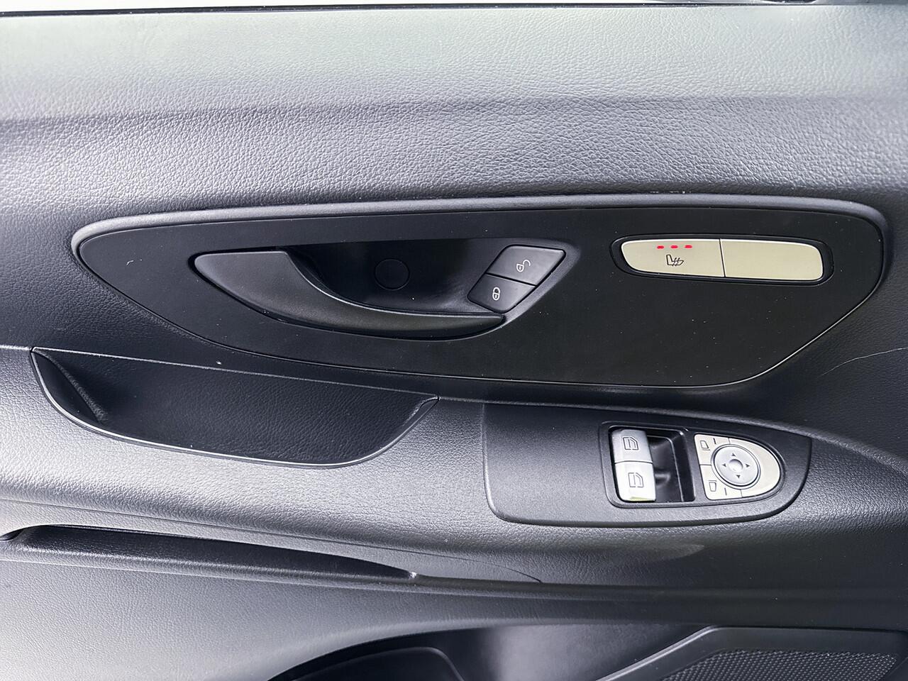 Mercedes-Benz VITO 116 CDI Extra Lang Led Trekhaak Navigatie Apple Carplay/Android Auto Cruise Control