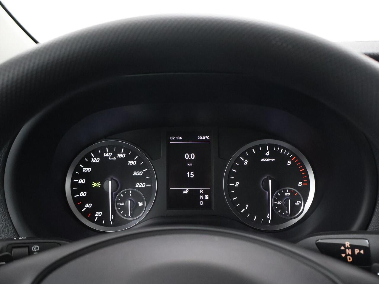 Mercedes-Benz VITO 116 CDI Extra Lang | Dubbel Cabine ¤57.995,- | Sidebars | LED | Trekhaak |