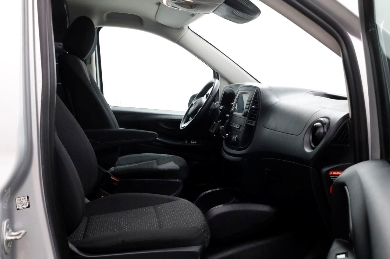 Mercedes-Benz VITO 114 CDI 136pk Compact 9G Automaat 2x Schuifdeur/LED/Camera/Navi/Inrichting 05-2022