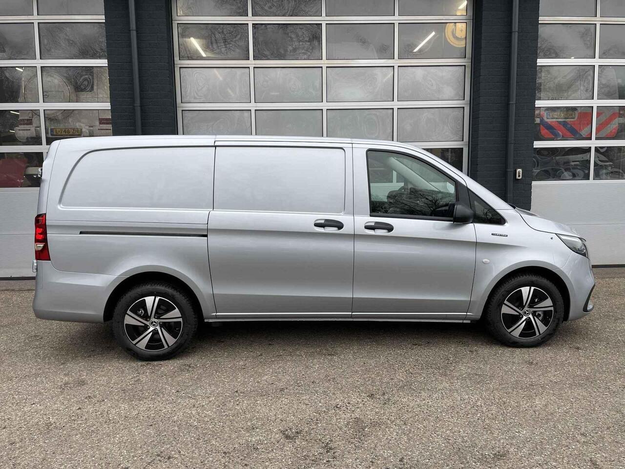 Mercedes-Benz VITO eVito 112 L2 60 kWh Mercedes-Benz eVito eVito 112 L2 66 kWh