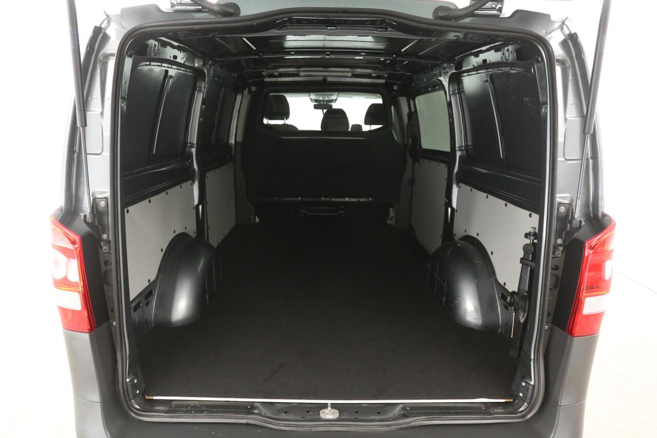 Mercedes-Benz VITO 114 CDI Lang | Euro6 | Automaat | Airco | Cruise | 3-Zits | Camera | Carplay | Navi | Stoelverw. | Parkeersens.