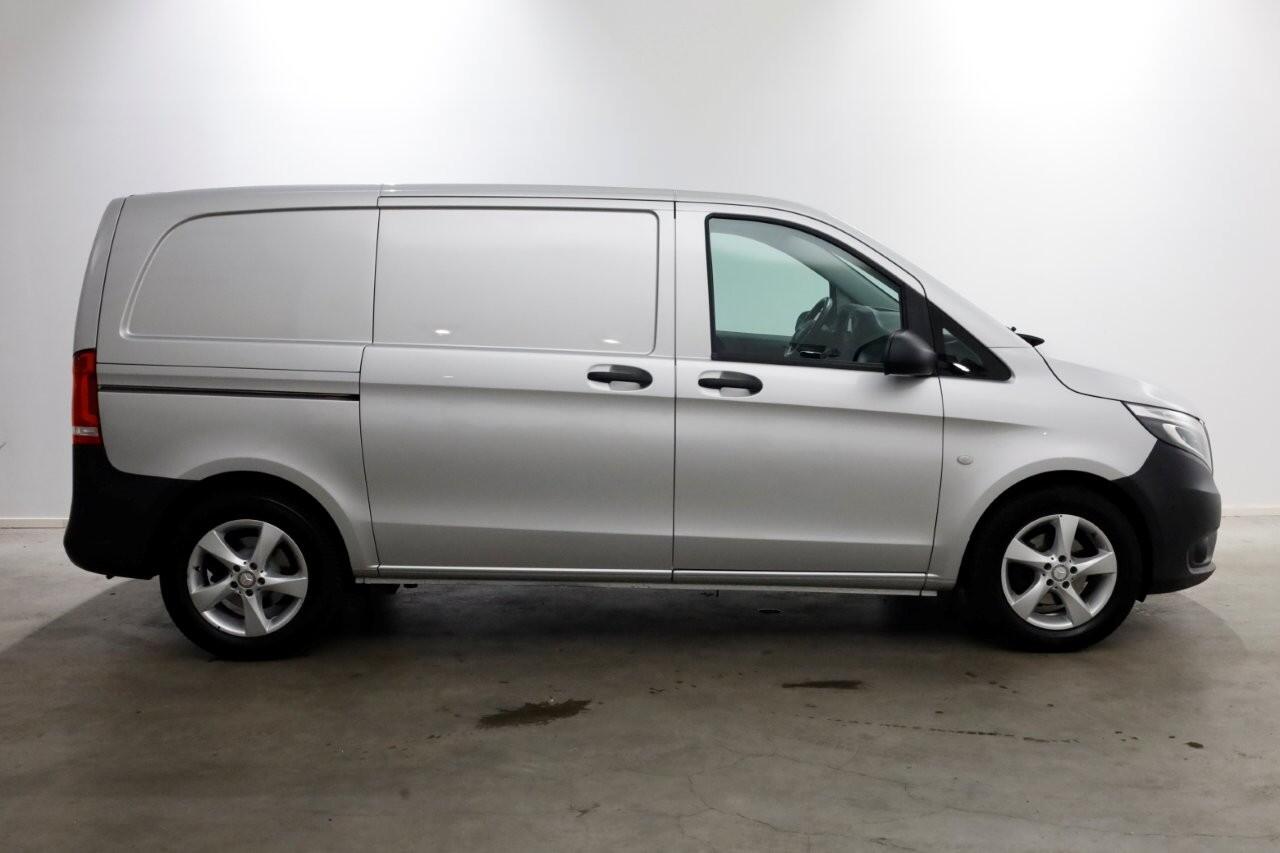 Mercedes-Benz VITO 114 CDI 136pk Compact 9G Automaat 2x Schuifdeur/LED/Camera/Inrichting 07-2022