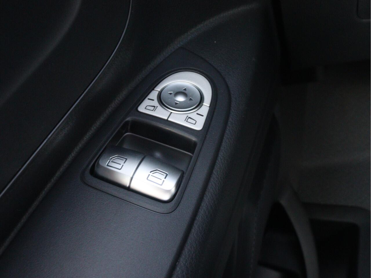 Mercedes-Benz VITO 114 CDI L3 Pro | AIRCO/CAMERA/CRUISE/2.500KG AHW | Certified