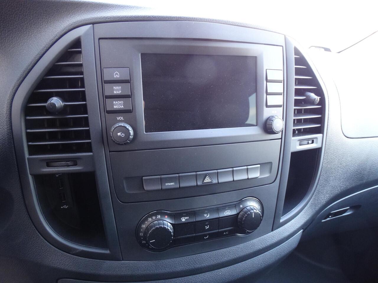 Mercedes-Benz VITO eVito Lang 66 kWh | Achterdeuren | Comfort stoelen | Navigatie