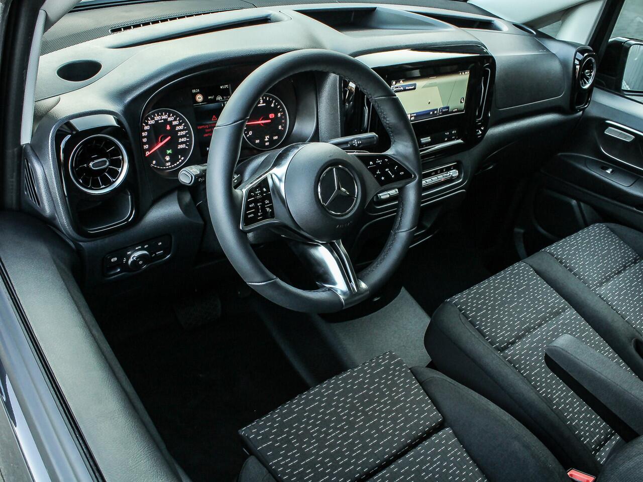 Mercedes-Benz VITO 119 CDI 190PK Automaat Bestelwagen L2 | BPM VRIJ! | STANDKACHEL | LED KOPLAMPEN | DISTRONIC | STOELVERWARMING | MBUX | ACHTERKLEP |