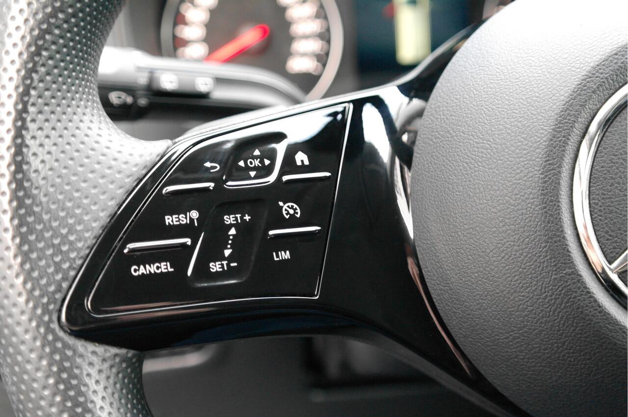 Mercedes-Benz VITO 116 CDI L2 Automaat | Dubbel Cabine | Nieuw Model | MBUX | Cruise | 6 Persoons