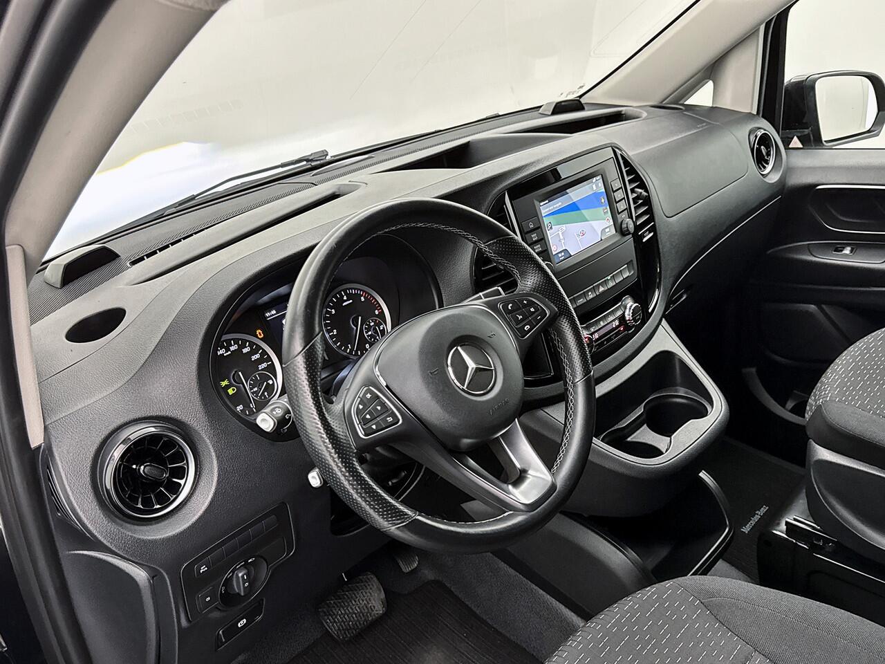 Mercedes-Benz VITO 119 CDI Lang DC 2x schuifdeur Dubbele cabine Navigatie Trekhaak Climate control Sidebars