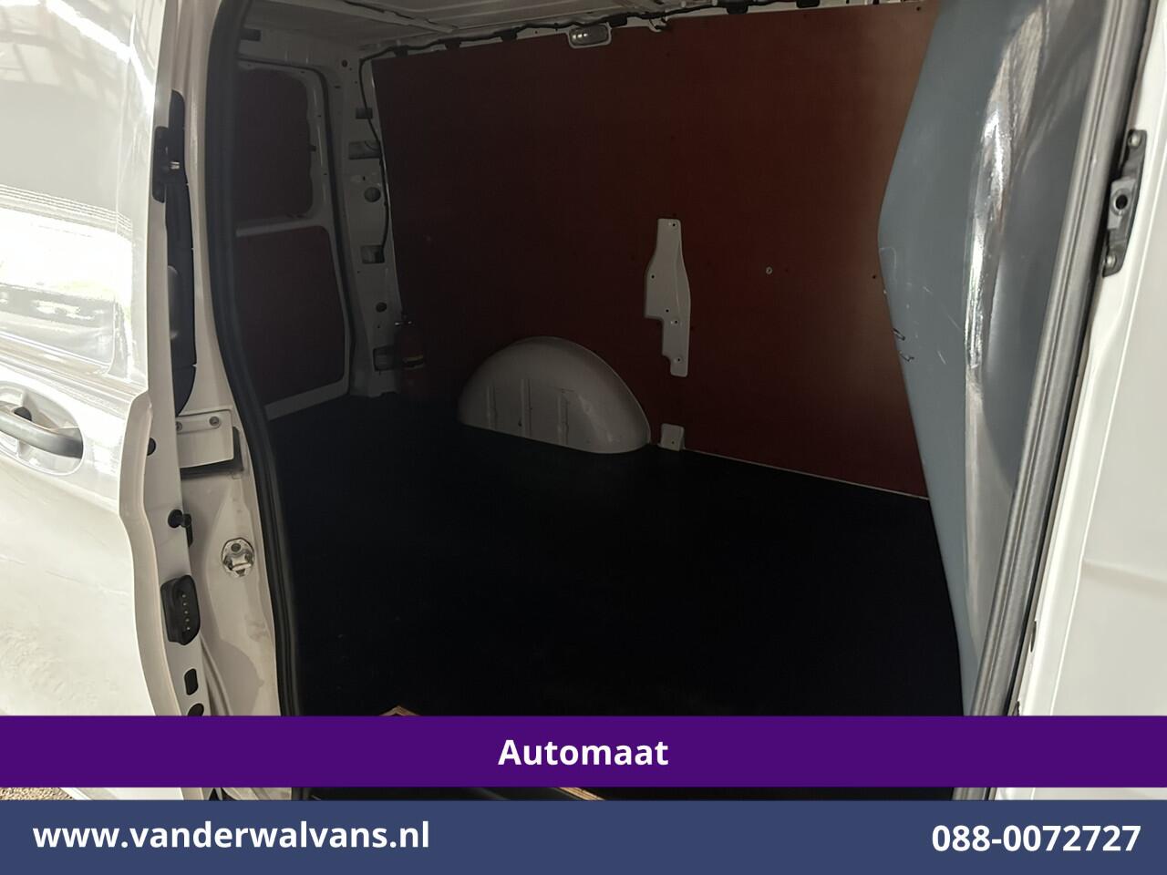 Mercedes-Benz VITO 116 CDI 164pk 9G-Tronic Automaat L2H1 Euro6 Airco | Camera | Apple Carplay Android Auto, Cruisecontrol, 2500kg Trekhaak, Parkeersensoren, Bijrijdersbank