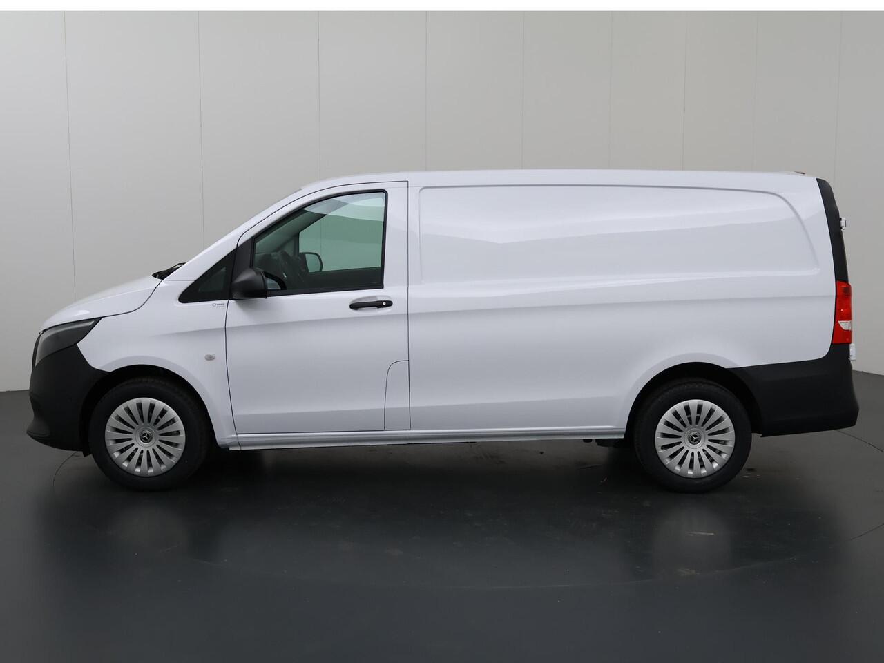 Mercedes-Benz VITO Bestelwagen 114 CDI L2 PRO | Achterdeuren | Trekhaak 2500 KG | Achteruitrijcamera | Dodehoekassistent |
