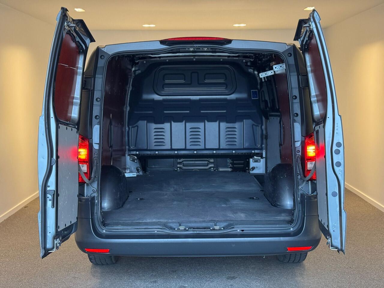 Mercedes-Benz VITO eVito Lang 41 kWh