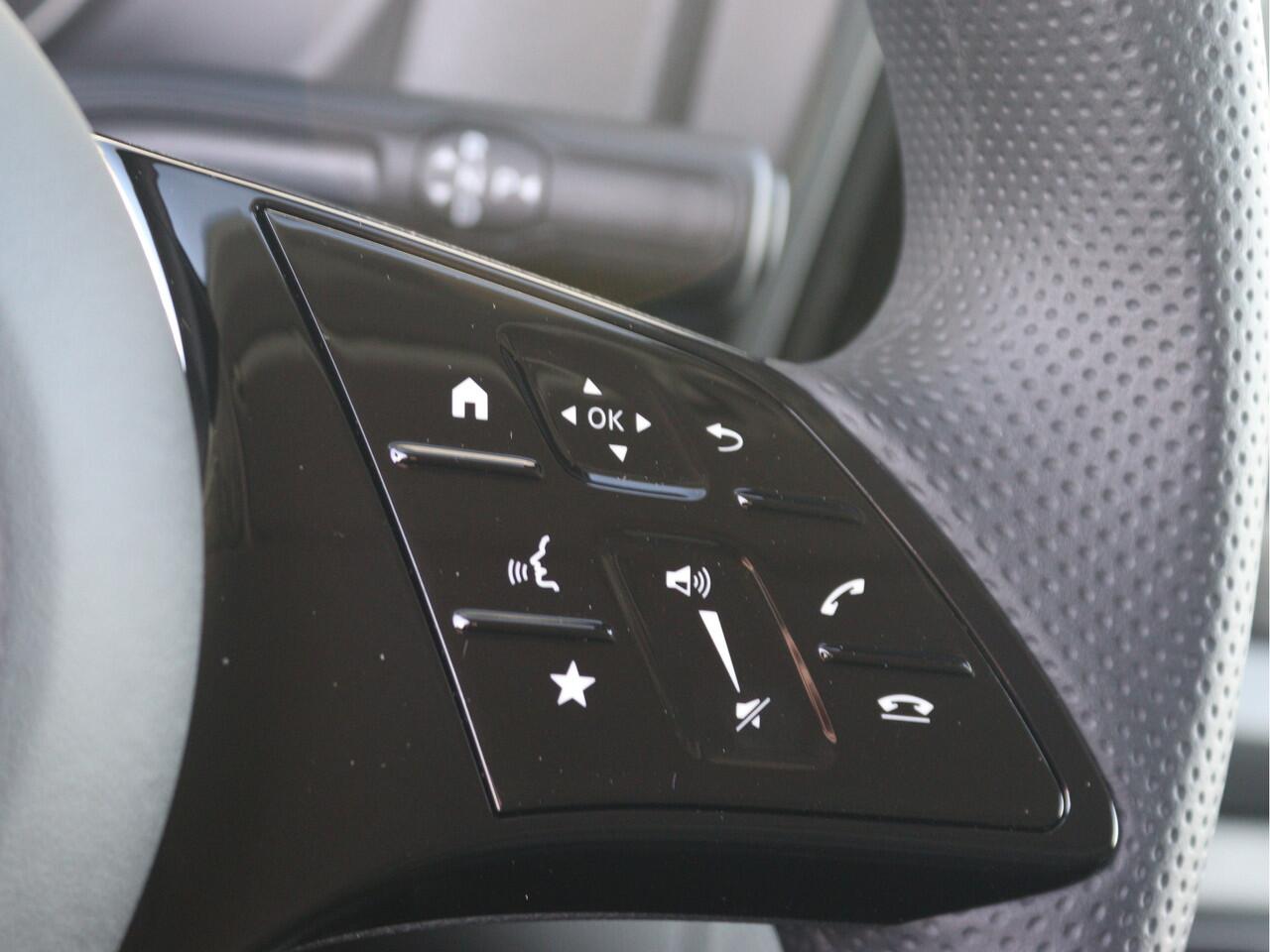 Mercedes-Benz VITO eVito 112 Lang 66 kWh