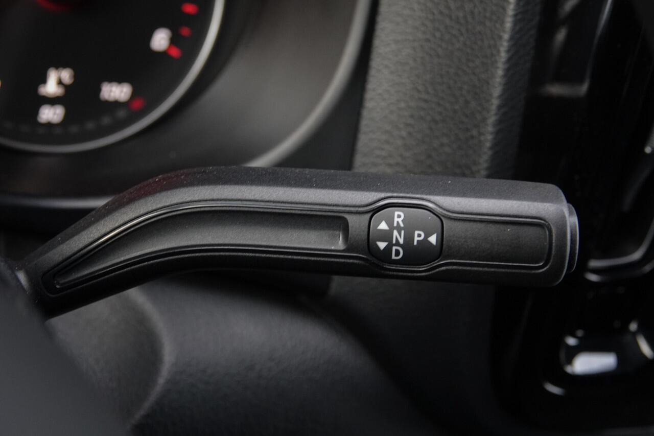 Mercedes-Benz VITO 116Cdi 163Pk 9G-Tronic Aut. | Dubbele Cabine | 6-Persoons | Mixto Pro | Achteruitrijcamera | Trekhaak | 17''