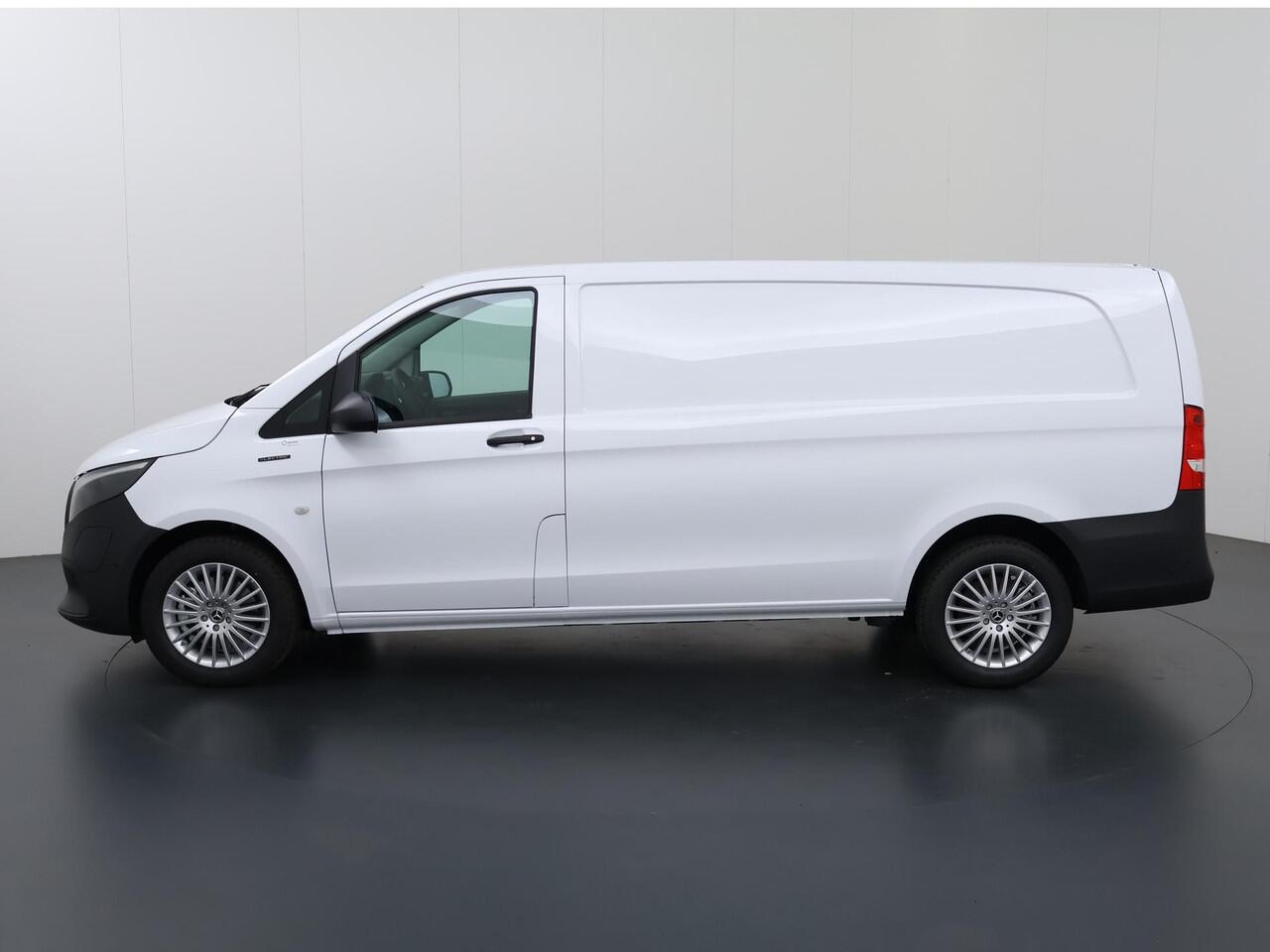 Mercedes-Benz VITO eVito Bestelwagen L2 66 kWh | Stoelverwarming | Apple Carplay | Achteruitrijcamera | Airco | Dodehoekassistent |