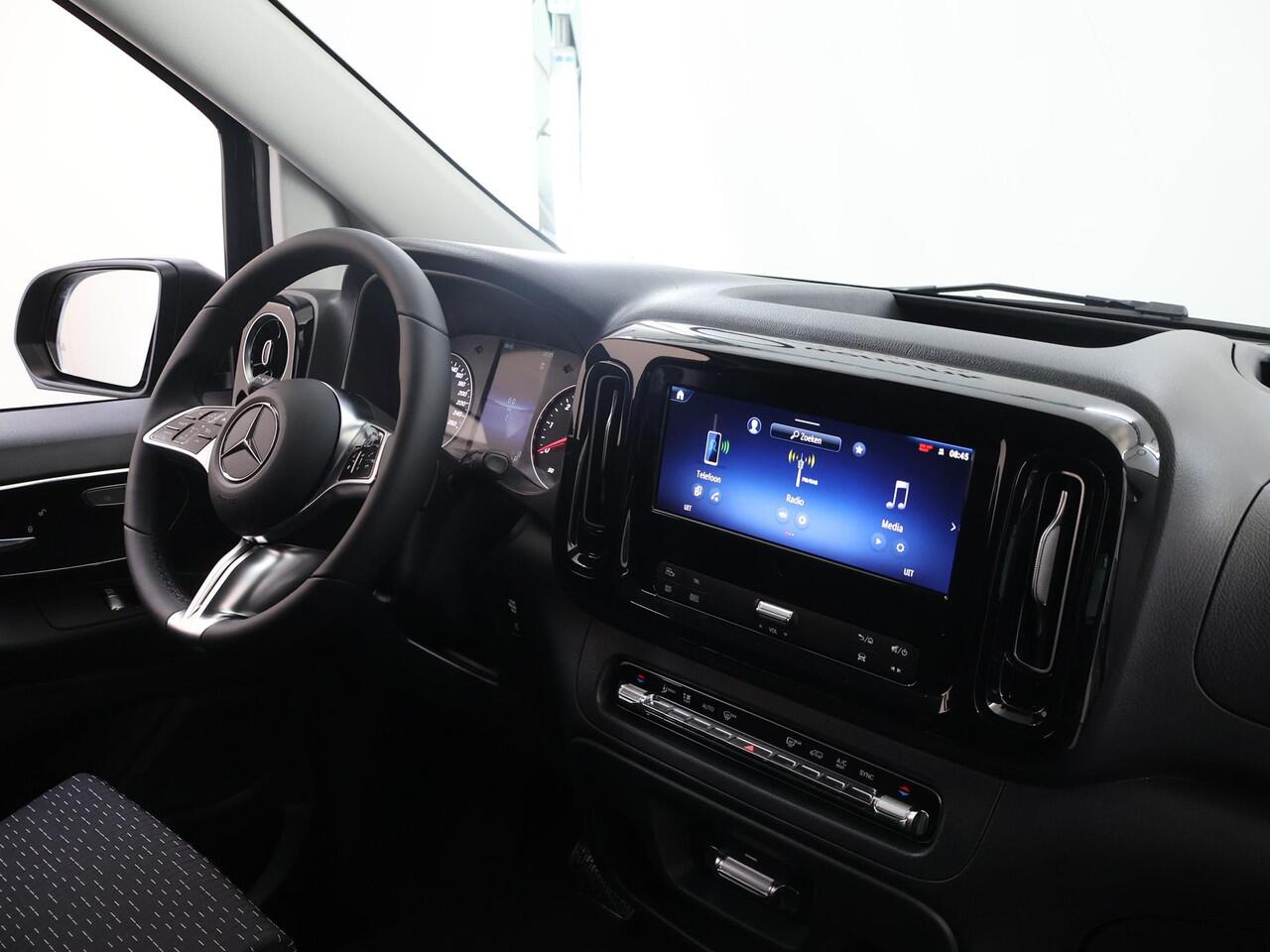 Mercedes-Benz VITO 119 CDI Bestelwagen L2 SELECT | Inclusief BPM | Navigatie | Winterpakket | Dodehoekassistent | 2500kg AHW | Parkeerpakket |