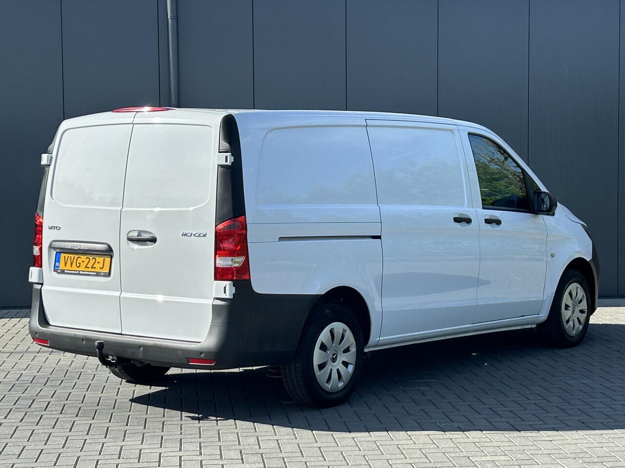 Mercedes-Benz VITO 110 CDI 102 PK RWD / L2H1 / 1e EIGENAAR / TREKHAAK / 50.667 KM !! / AIRCO / CRUISE / BLUETOOTH