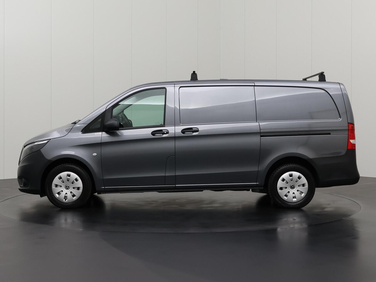 Mercedes-Benz VITO 114CDI Lang | 2xSchuifdeur | Leder | Navigatie | 3-Persoons | Trekhaak | Airco