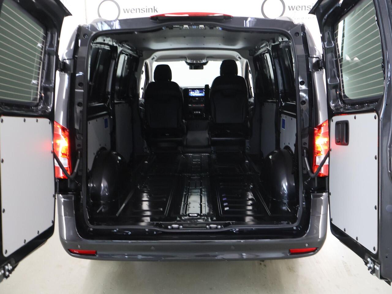 Mercedes-Benz VITO Bestelwagen 119 CDI GB L3 SELECT | Winterpakket | Schuifdeur links | MULTIBEAM LED-koplampen | Achterdeuren | Dodehoekassistent | 3000KG |