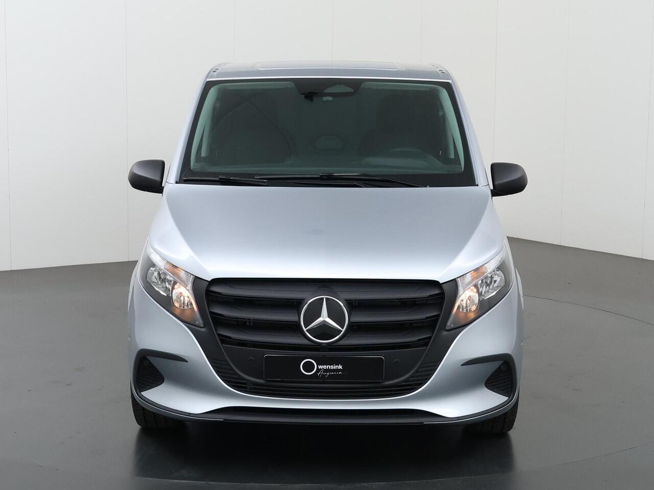 Mercedes-Benz VITO Beslwagen 114 CDI L2 Pro | Achteruitrijcamera | Climate Control | 2-zits | Luxe Stoelen | Cruise Control | Airco |