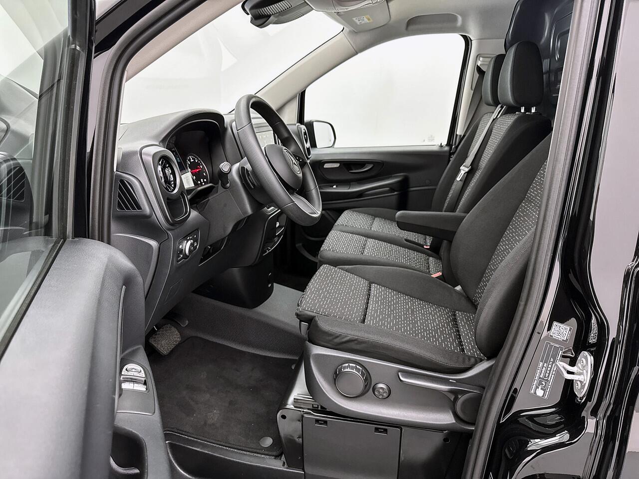 Mercedes-Benz VITO 116 CDI L2 Pro Multibeam Led Trekhaak Achteruitrijcamera met sonsoren Betimmering Cruise Control