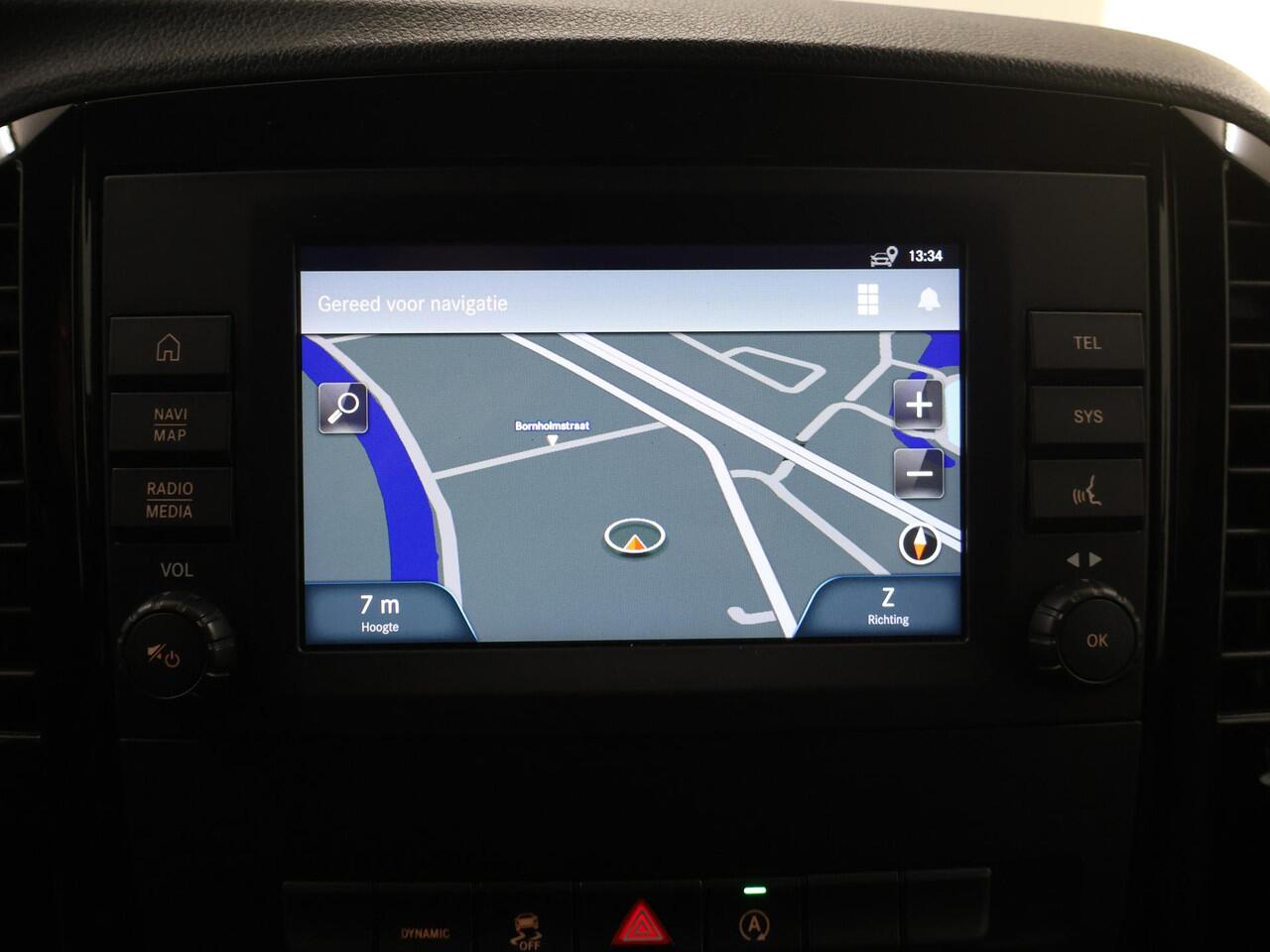 Mercedes-Benz VITO 119 CDI | Aut. | Lang L2 | 4X4 | Lederen Bekleding | Parkeercamera | 2-zits | LED Koplampen | Cruise Control | LM Velgen | Inrichting | Stoelverwarming | Certified