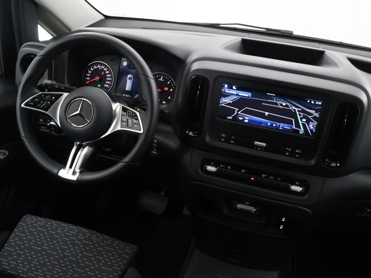 Mercedes-Benz VITO 119 CDI | Aut. | Lang L2 | Select | Dubbele Cabine | Schuifdeur L+R | LM Velgen | 6-zits | Navigatie | Parkeercamera | Dynamic | Certified