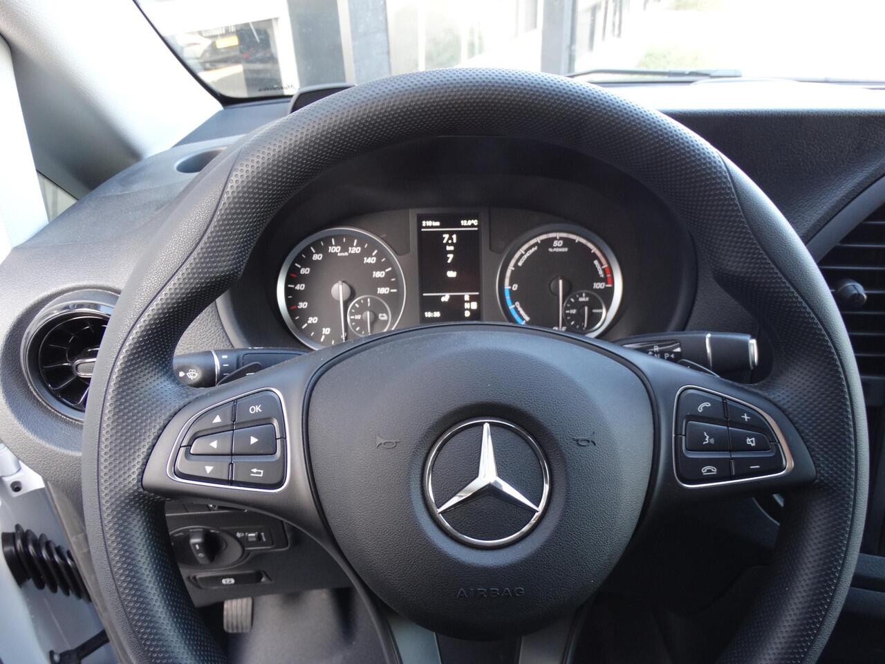 Mercedes-Benz VITO eVito Lang 66 kWh | Achterdeuren | Comfort stoelen | Navigatie