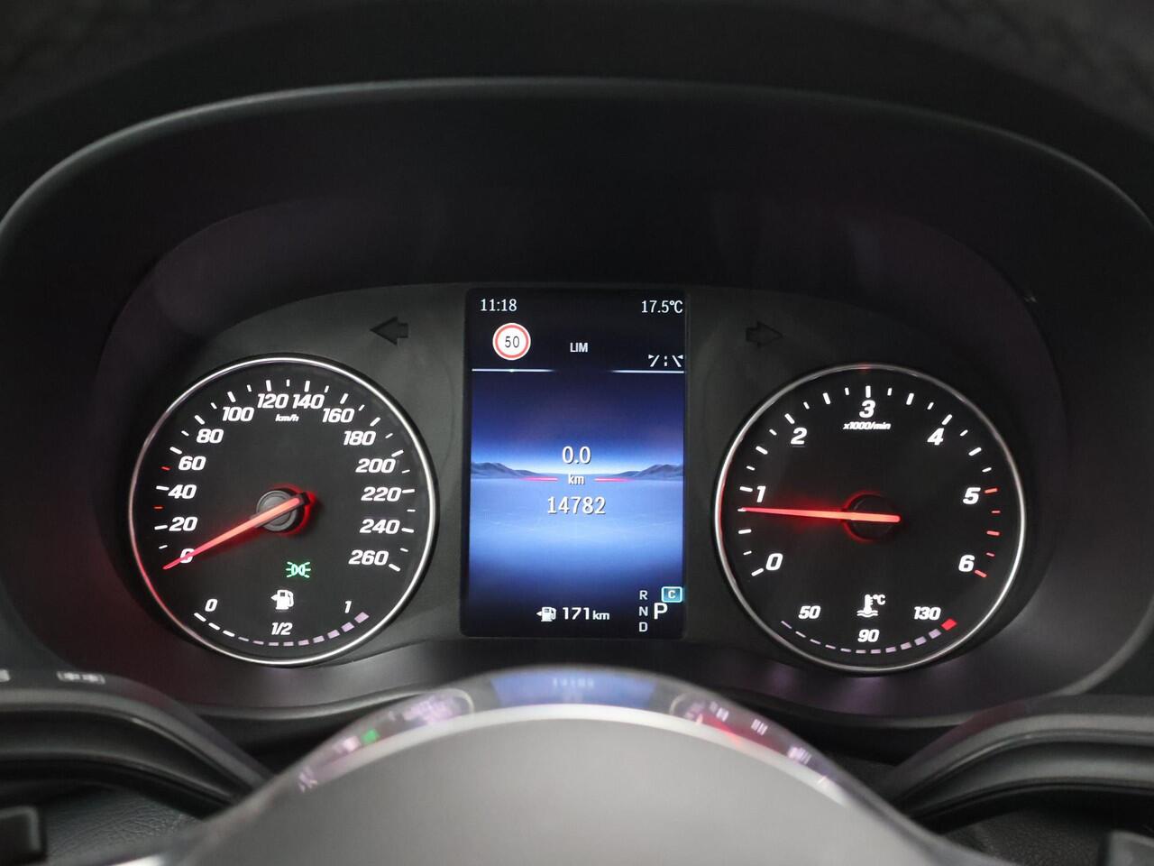 Mercedes-Benz VITO 119 XL L3 PRO | AUT. | EDITION | DUBBELE CABINE | MULTI-BEAM LED | ACHTERUITRIJCAMERA | 2500 KG AHW TREKHAAK | ACHTERDEUREN | 2X ZIJSCHUIFDEUR | CRUISE CONTROL | STOEL - STOEL | METALLIC