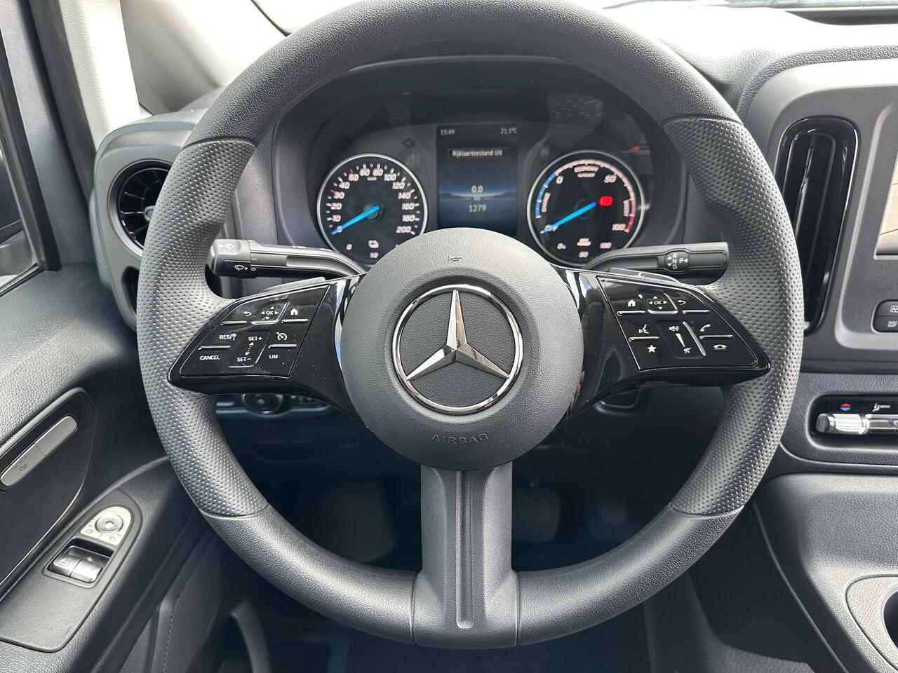 Mercedes-Benz VITO eVito 112 L2 Facelift-model 60kWh 100% Elektrisch 286km WLTP actieradius