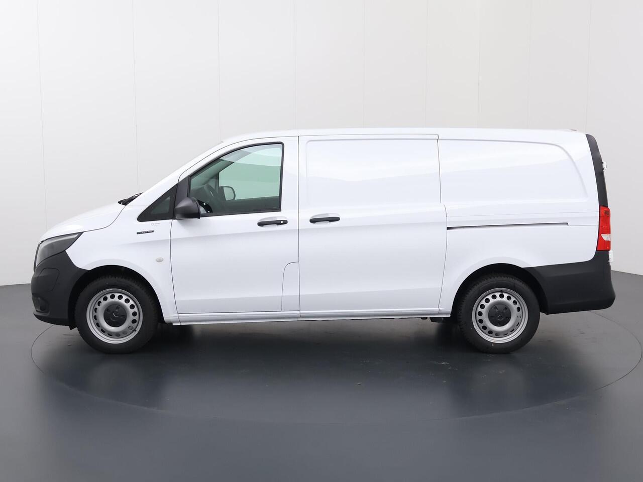 Mercedes-Benz VITO eVito Bestelwagen 66 kWh L2 | Navigatie | Airco | Bluetooth | Cruise control | Achterdeuren |