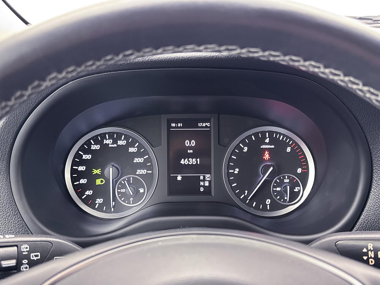 Mercedes-Benz VITO 114 CDI L3 Led Stoelverwarming Extra lang Achteruitrijcamera Apple Carplay/Android Auto Betimmering