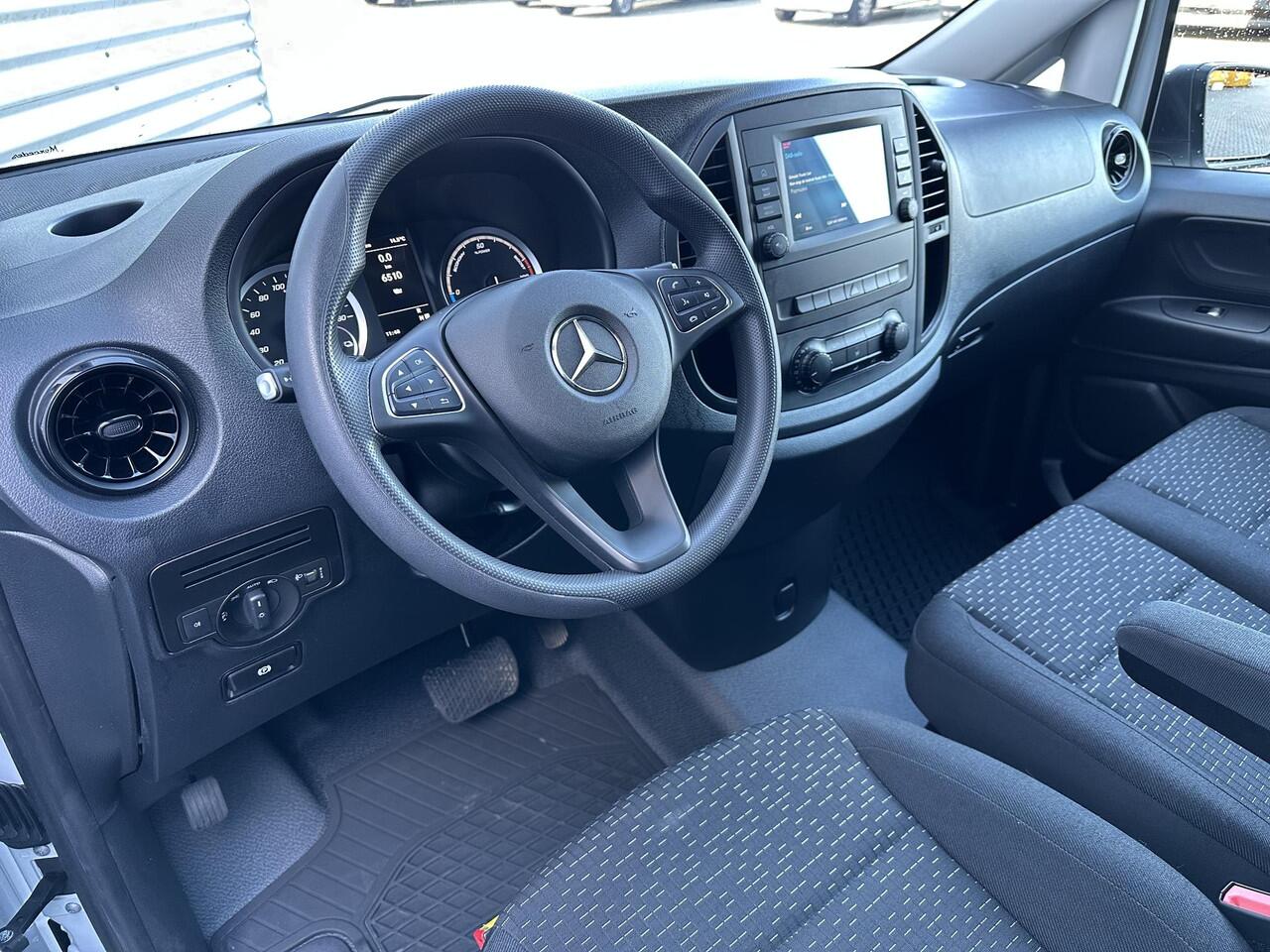 Mercedes-Benz VITO eVito 66 kWh L2 286km Wltp 100% Elektrisch