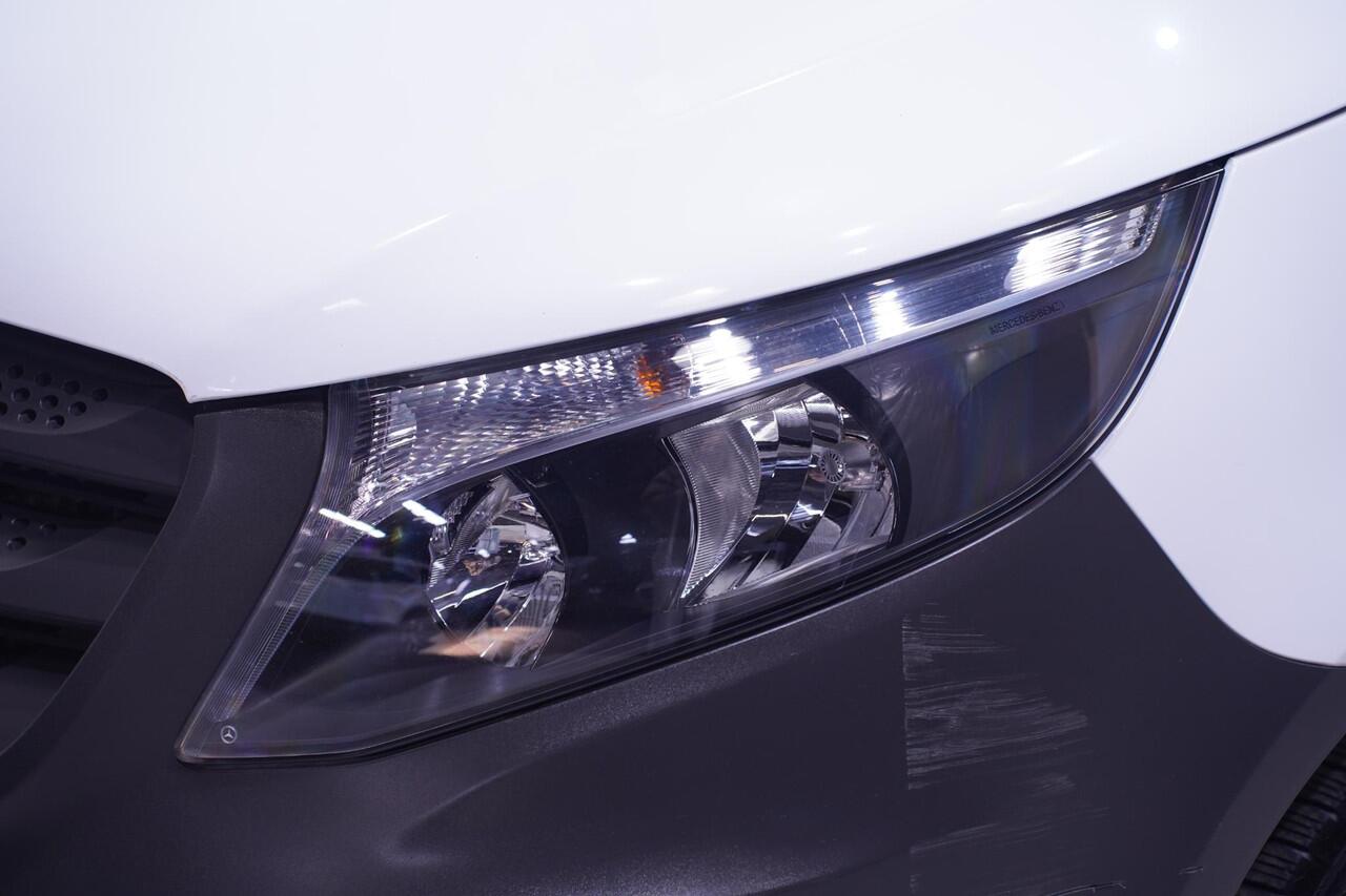 Mercedes-Benz VITO 114 CDI 136 pk Lang Airco, Cruise Control Laadruimte Pakket, Sidebars, 3-Zits