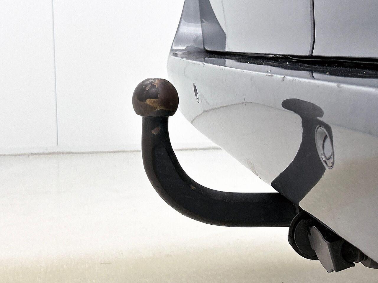 Mercedes-Benz VITO 114 CDI Lang Automaat Navigatie Airco Bluetooth Camera Trekhaak