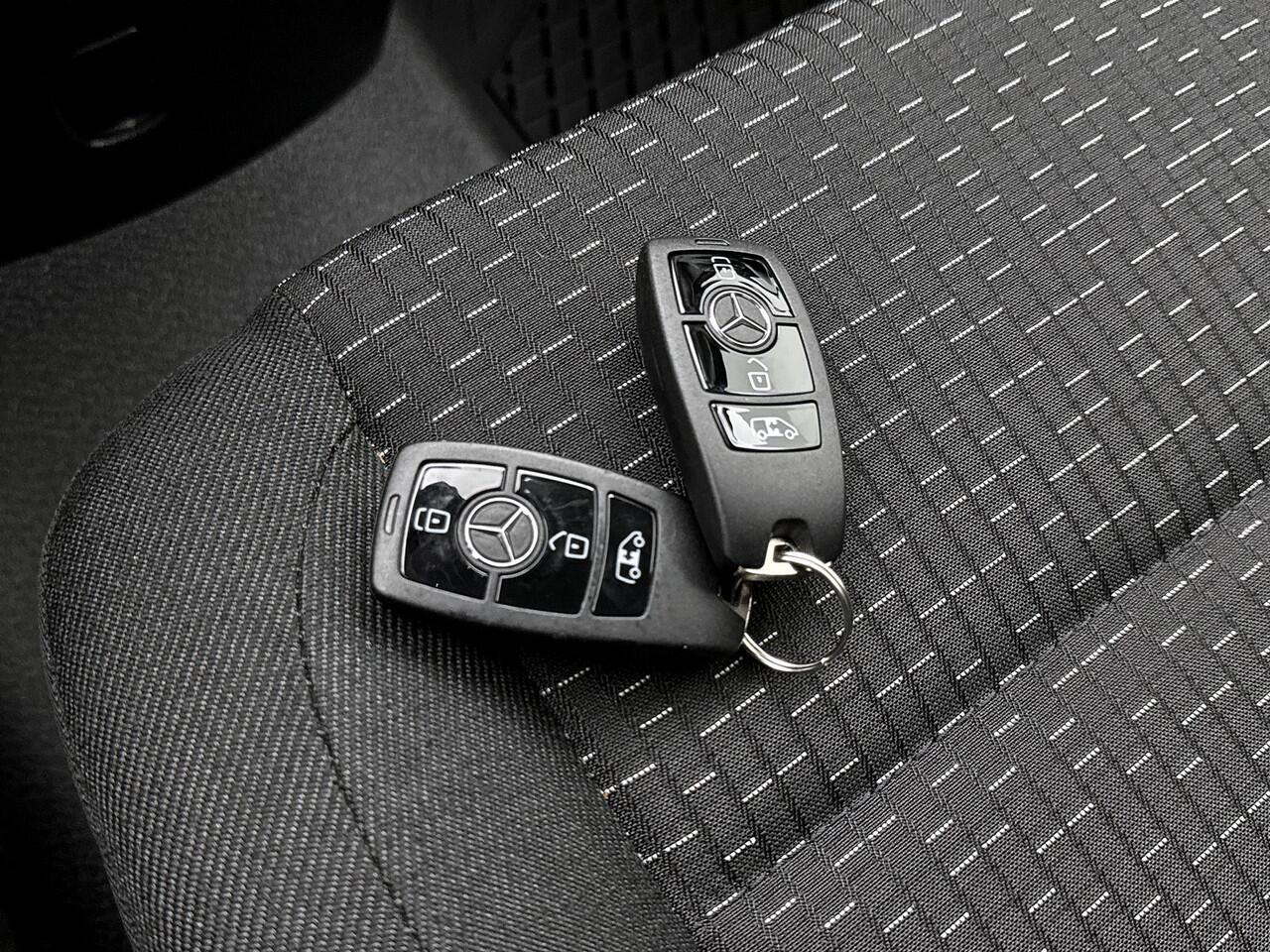 Mercedes-Benz VITO 116 CDI L2 Pro Trekhaak Achteruitrijcamera Multibeam LED Betimmering Cruise Control