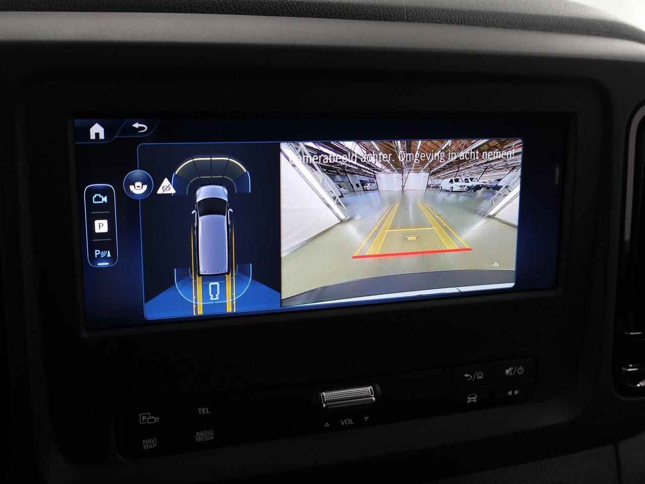 Mercedes-Benz VITO eVito 112 Bestelwagen L2 66 kWh | Stoelverwarming | Apple Carplay | Achteruitrijcamera | Airco | LED Koplampen | Cruise Control | Dodehoekassistent |