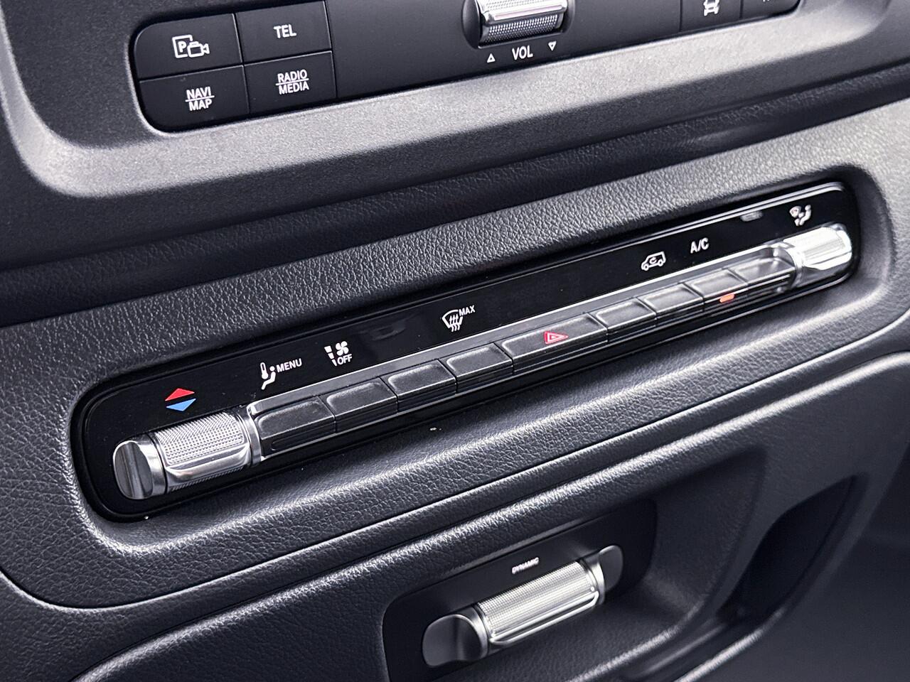 Mercedes-Benz VITO 116 L2 Pro Multibeam Led Trekhaak Achteruitrijcamera met sonsoren Betimmering Cruise Control