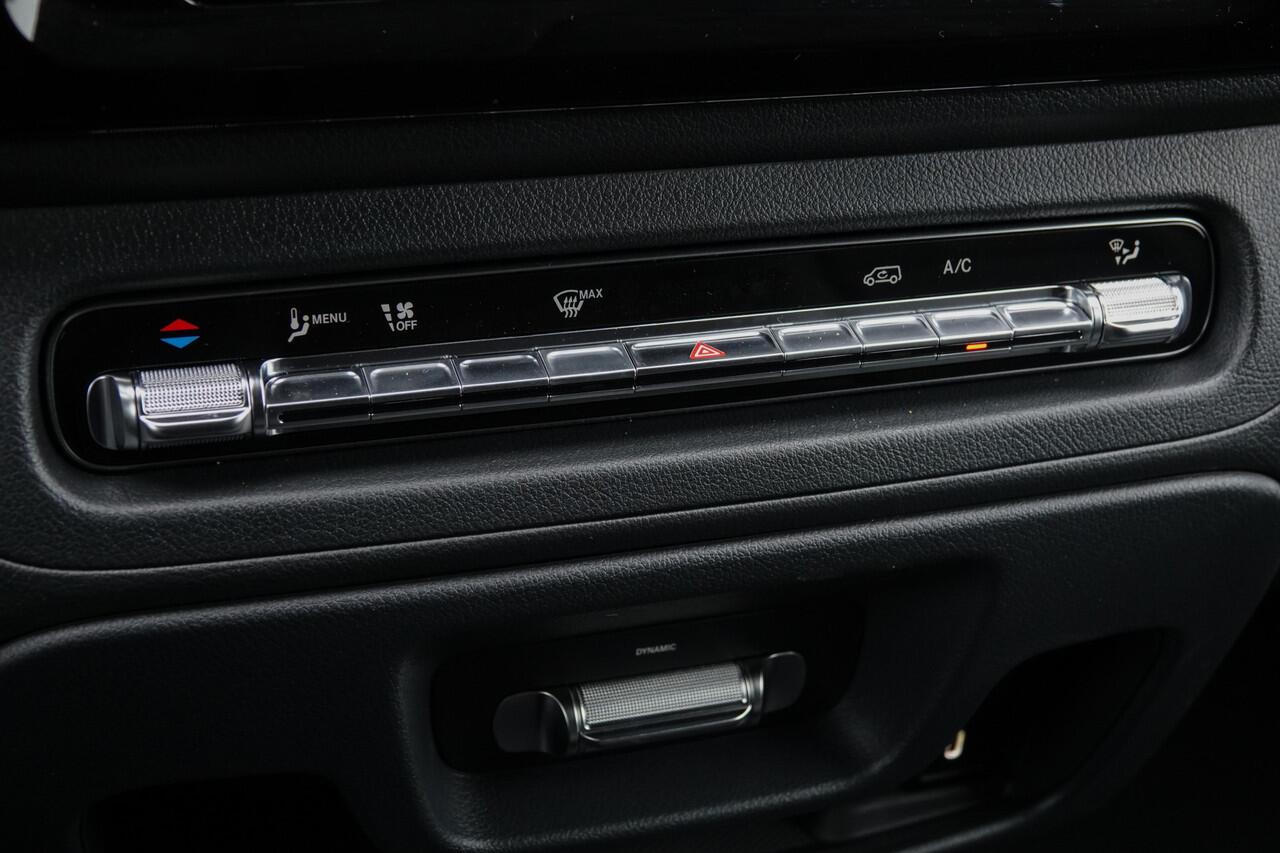 Mercedes-Benz VITO 116Cdi 163Pk 9G-Tronic Aut. | Pro | Extra Lang | Achteruitrijcamera | 2xSchuifdeur | Leder | Trekhaak | Treeplanken | 20''