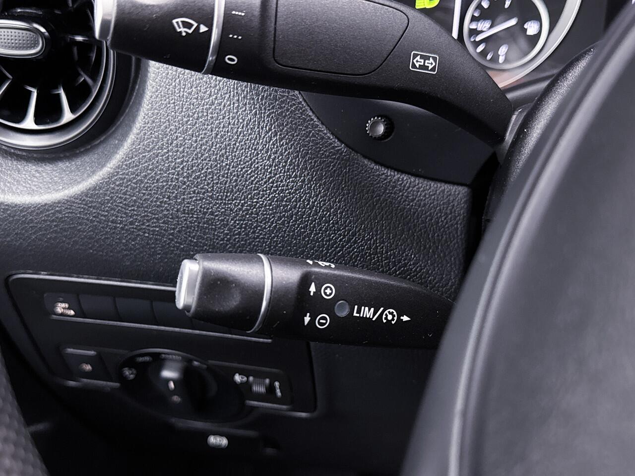 Mercedes-Benz VITO 114 CDI Lang Navigatie Achteruitrijcamera Betimmering Apple Carplay/Android Auto Cruise Control