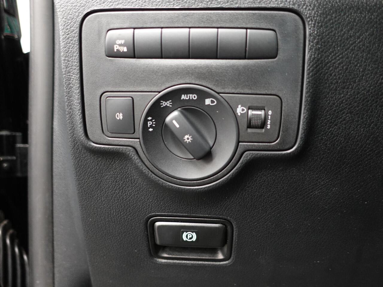 Mercedes-Benz VITO 114 CDI Lang Automaat Navigatie Airco Bluetooth Camera Trekhaak