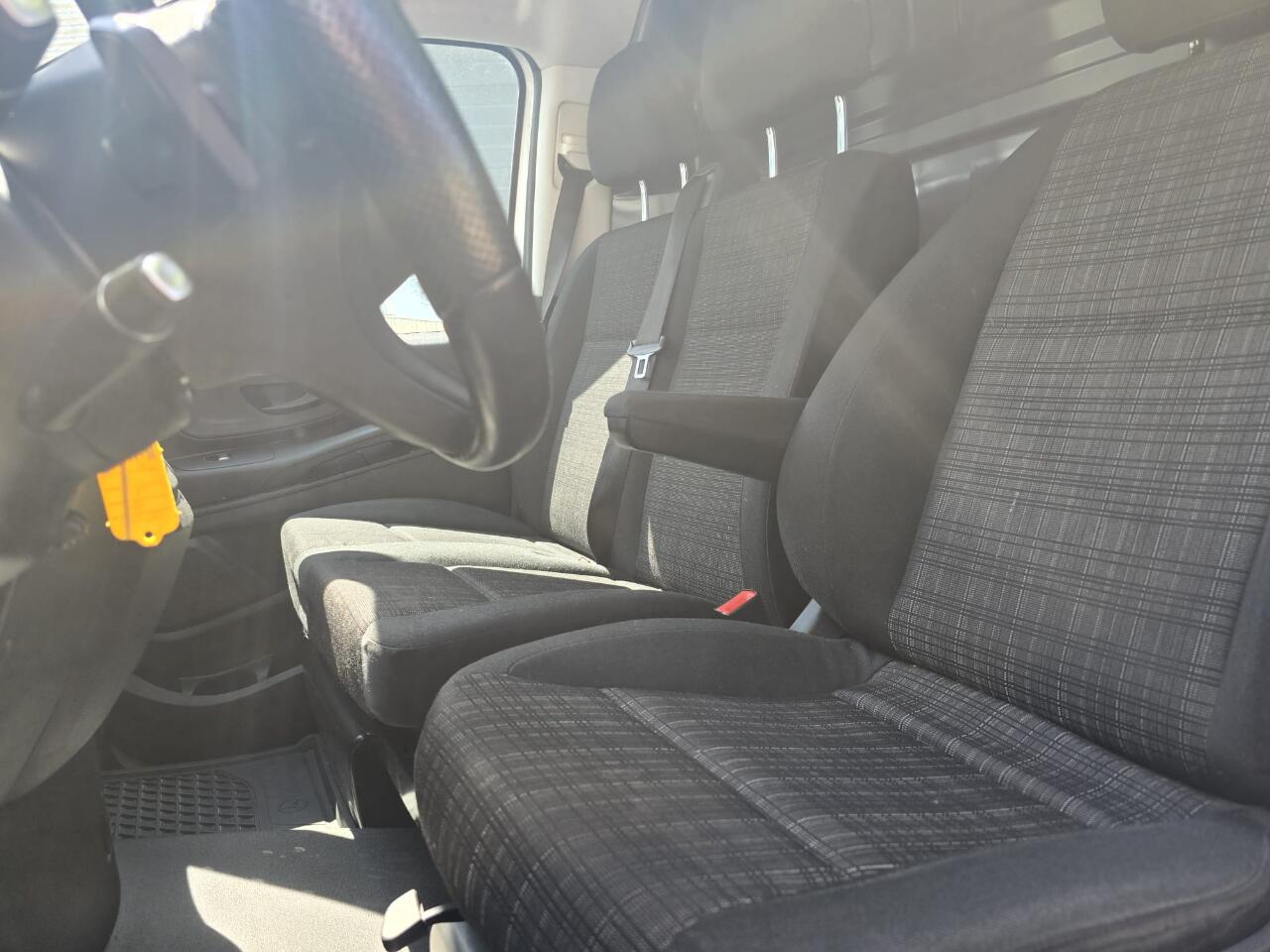 Mercedes-Benz VITO 116 CDI L2 H1 STANDKACHEL