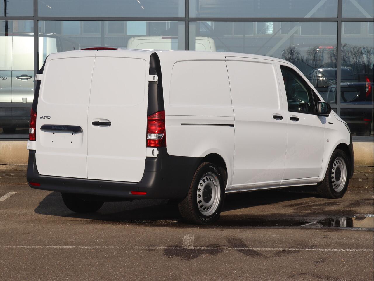 Mercedes-Benz VITO eVito 112 Lang 66 kWh