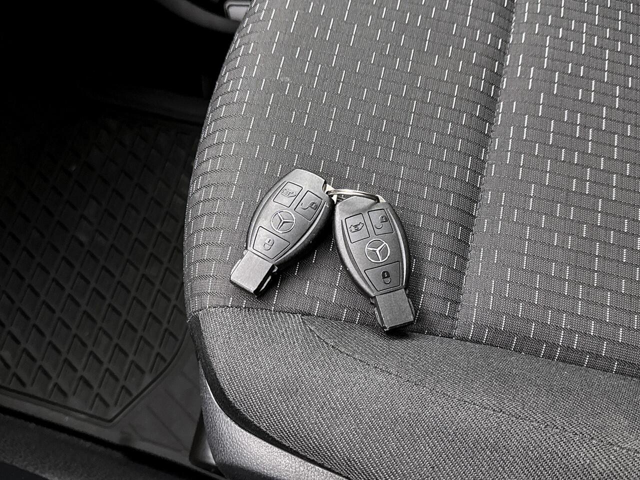 Mercedes-Benz VITO 114 CDI Extra Lang DC *LBW-Edition* Dubbele Cabine Led 19" Lichtmetaal Trekhaak Achteruitrijcamera Apple Carplay/Android Auto